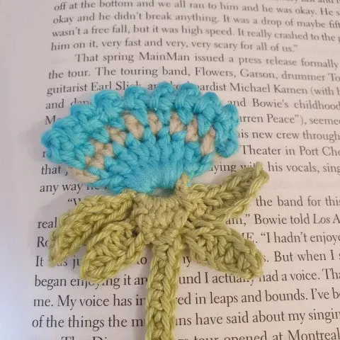 Antique Flower Bookmark Crochet - by Fiona Whyte