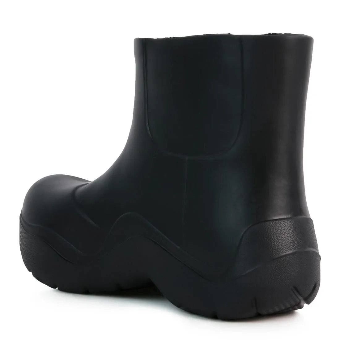 Black Gummy Chelsea Rainboots