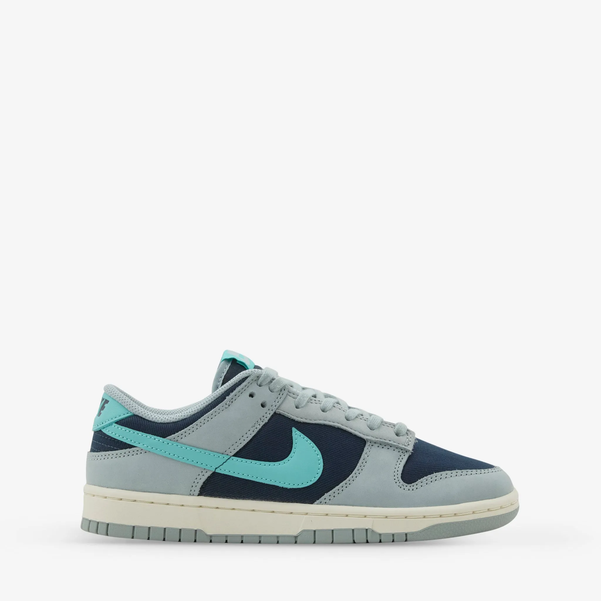 Dunk Low Retro Premium Light Pumice | Green Frost | Dark Obsidian