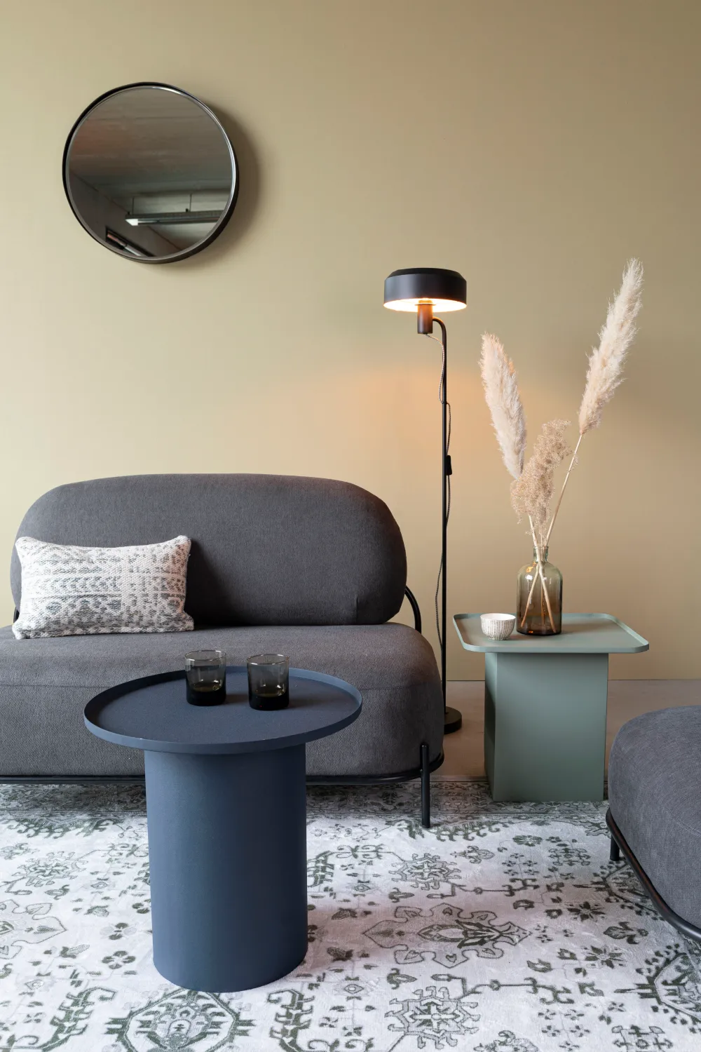 Round Iron Side Table | DF Sverre