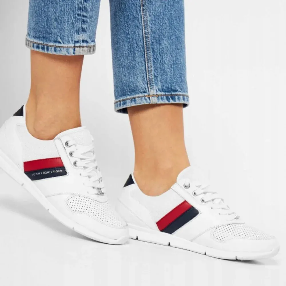 Tommy Hilfiger Lightweight Leather  Sneakers FW0FW04261-WHT