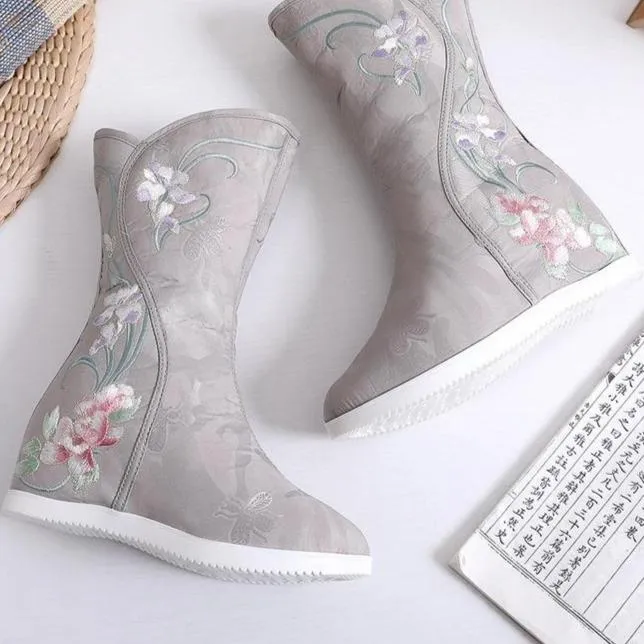 Women winter fashion embroidered flower faux fur mid calf boots